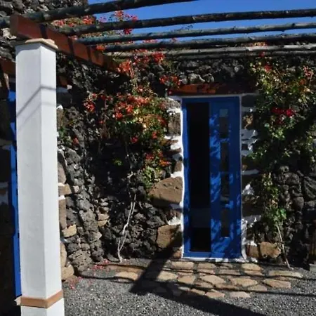 Appartement Sleeps 3 Wifi Uga