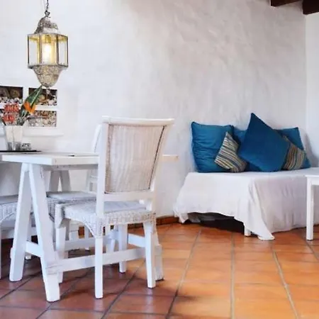 Sleeps 3 Wifi Appartement *